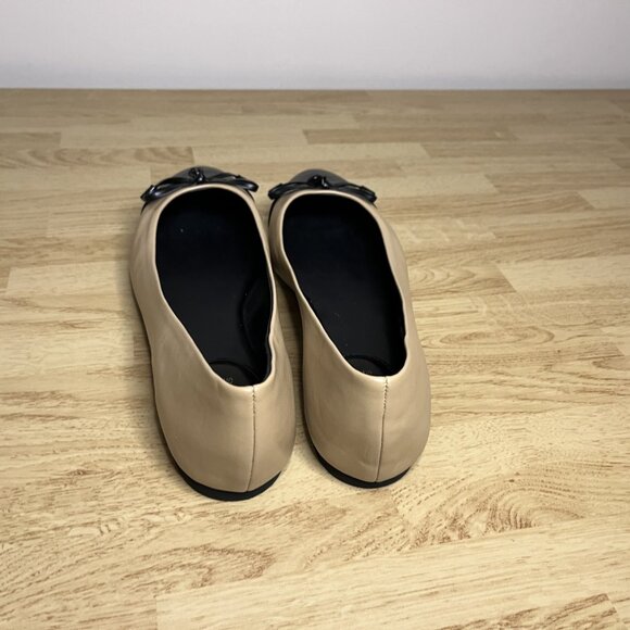 NWT Michael Kors Melody Toe Cap Ballet Flats Size 9 Black and Tan - Picture 5 of 8